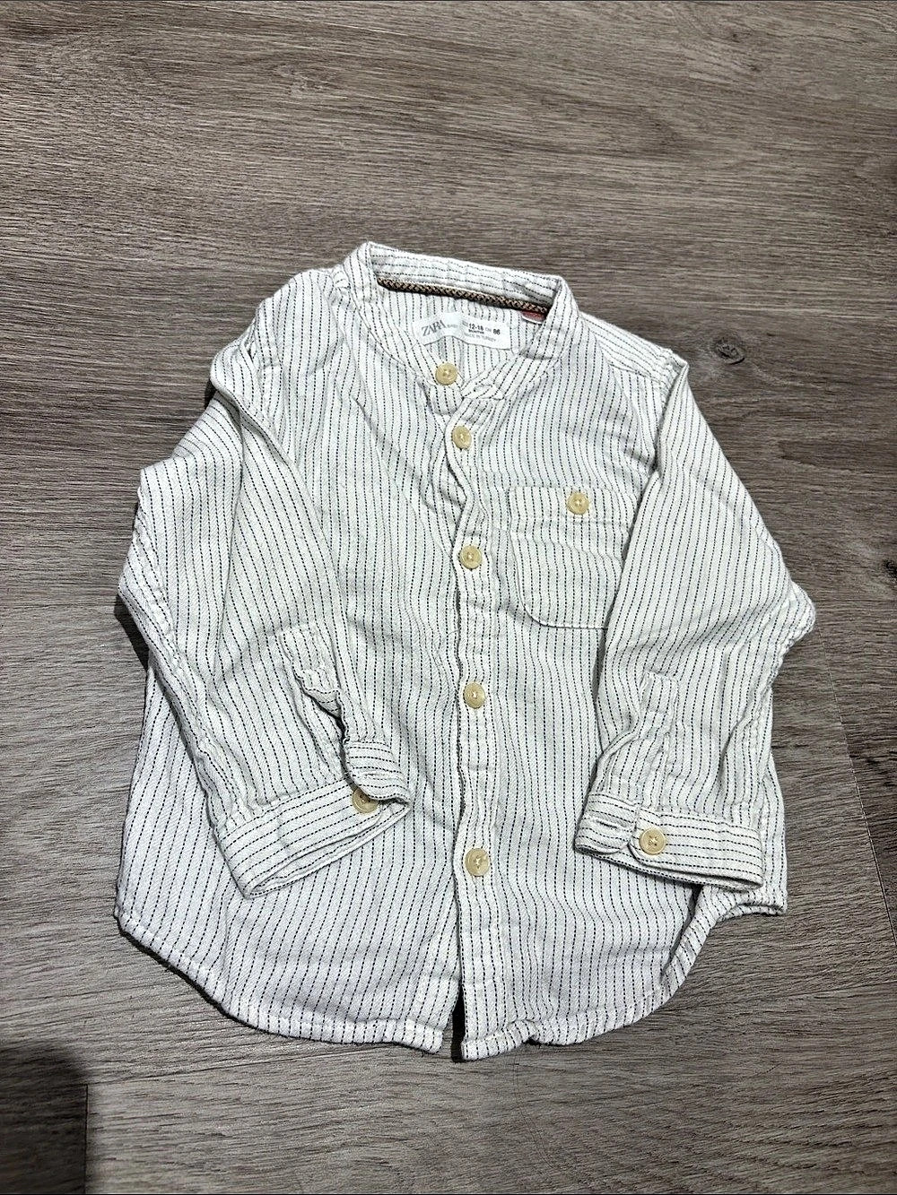 Zara Striped Button Down Shirt in White & Blue Baby 12-18M Like New